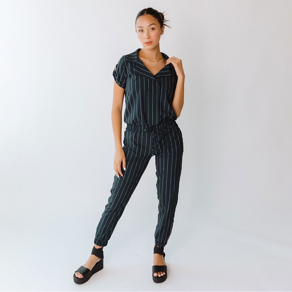 ALBION FIT Navy Pinstripe Stretch Collar Jogger Jumpsuit Women's Size S Tall